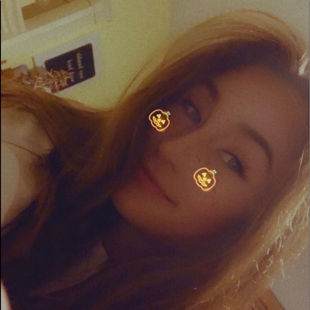 Meet your Posher, Jillian
